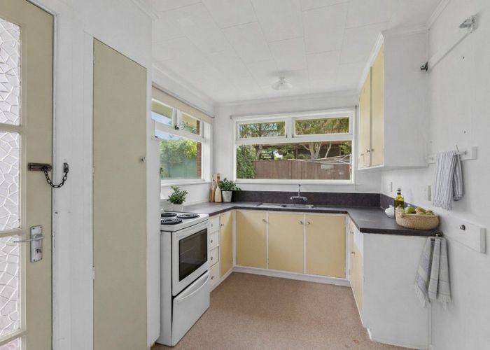  at 36 Toru Road, Paraparaumu Beach, Kapiti Coast, Wellington