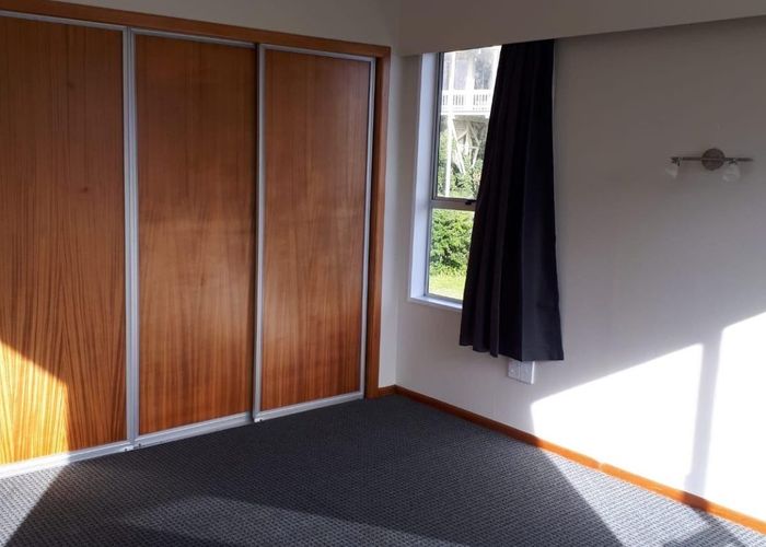  at 8 Tahi Road, Paraparaumu Beach, Kapiti Coast, Wellington