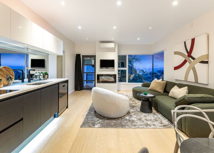  at 10 Kilmister Avenue, Thorndon, Wellington, Wellington