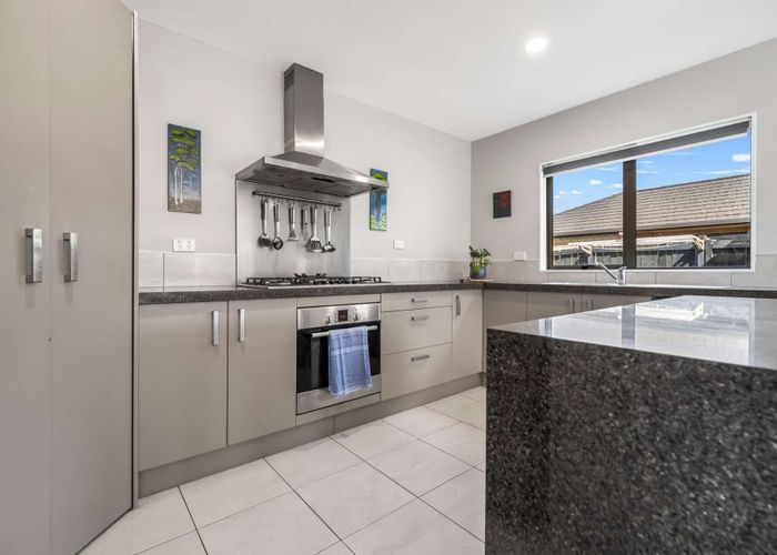  at 4 Carroll Place, Owhata, Rotorua