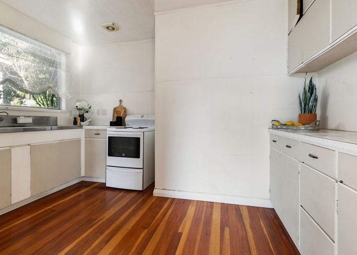  at 79 & 79A Farnham Street, Mornington, Wellington, Wellington