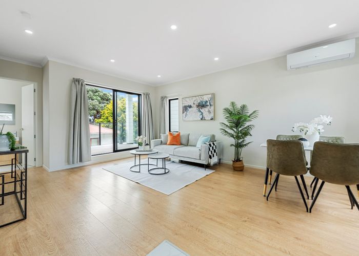  at 3/26 Binsted Road, New Lynn, Auckland