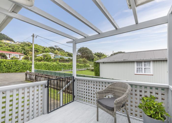  at 334 Main Road, Tawa, Wellington, Wellington