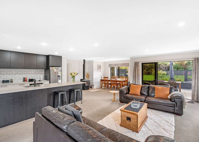  at 12 Perriam Place, Mount Pisa, Cromwell