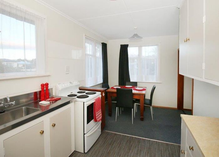  at 5 Waterloo Crescent, Hokowhitu, Palmerston North, Manawatu / Whanganui