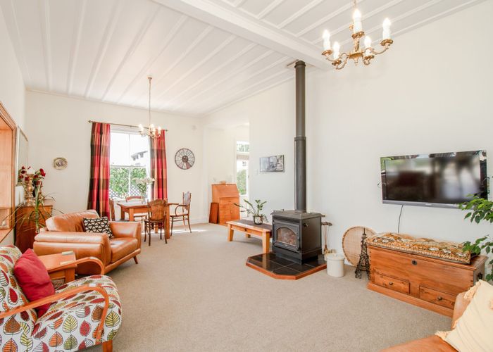  at 25 Seapoint Road, Bluff Hill, Napier, Hawke's Bay