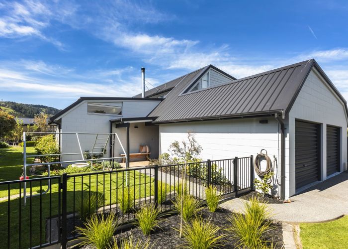  at 7 Bridgemere Lane, Cracroft, Christchurch