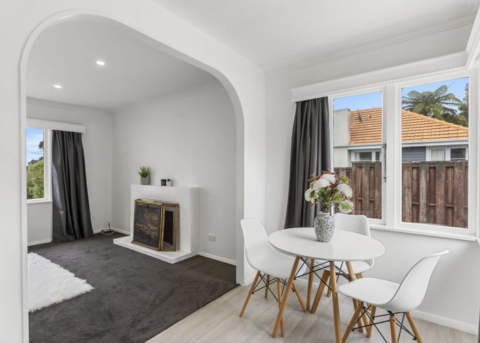  at 197 Miromiro Road, Normandale, Lower Hutt