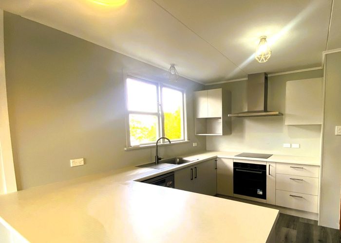  at 16 Fraser Street, Waikiwi, Invercargill, Southland