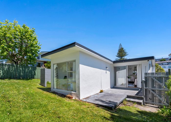  at 38 Simkin Avenue, Saint Johns, Auckland City, Auckland