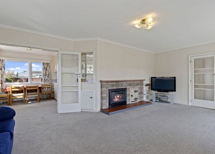  at 2 Lenton Street, Aranui, Christchurch