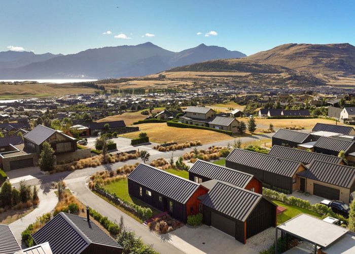  at 19 Glenfiddich Road, Jacks Point, Queenstown-Lakes, Otago
