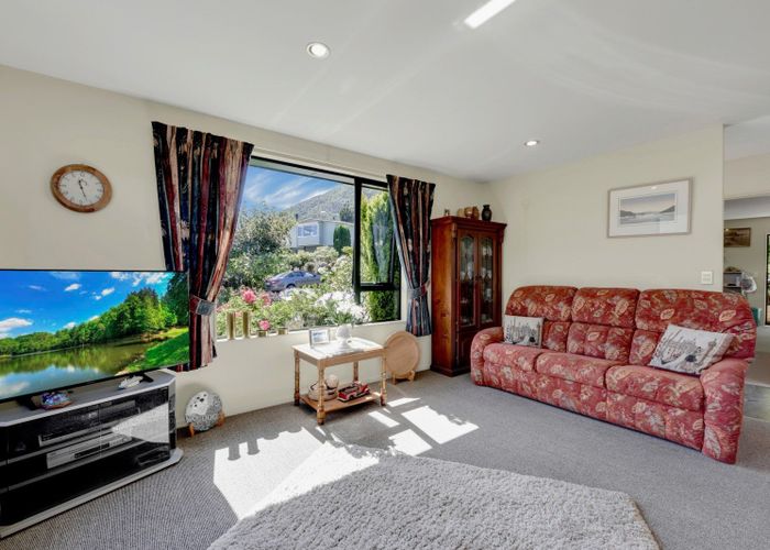  at 10 Matai Place, Waikawa, Picton