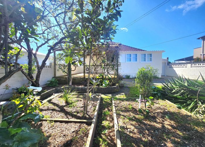  at 44 Church Street, Otahuhu, Auckland