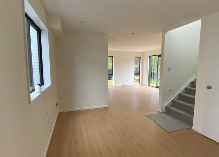  at 37D Allington Road, Massey, Waitakere City, Auckland