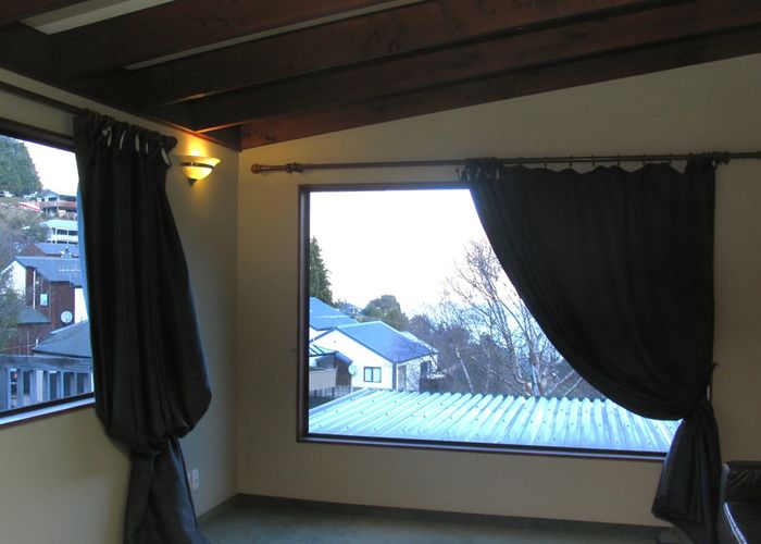  at 17 Watts Road, Fernhill, Queenstown-Lakes, Otago