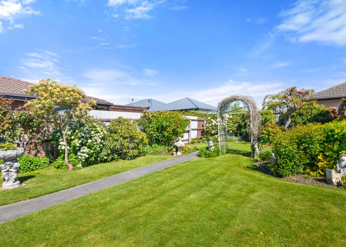  at 861 Main North Road, Belfast, Christchurch
