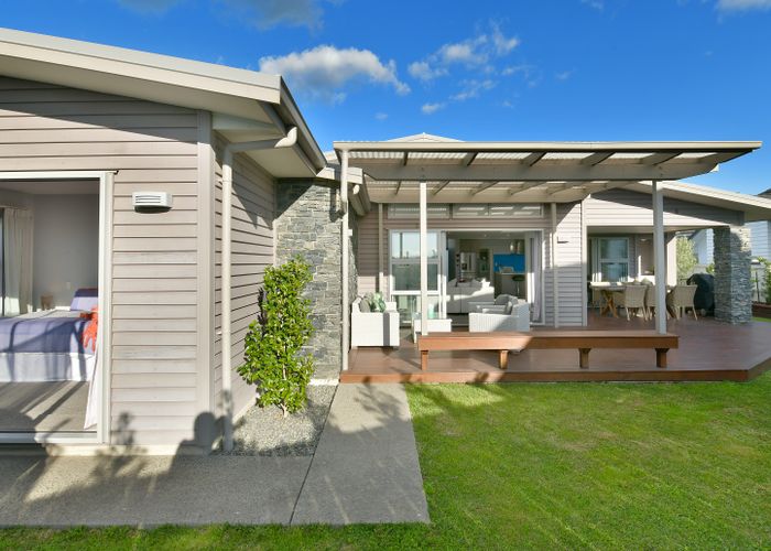 at 27 Manuel Road, Silverdale, Silverdale