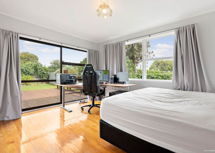  at 32 Resolute Way, Papakura, Papakura