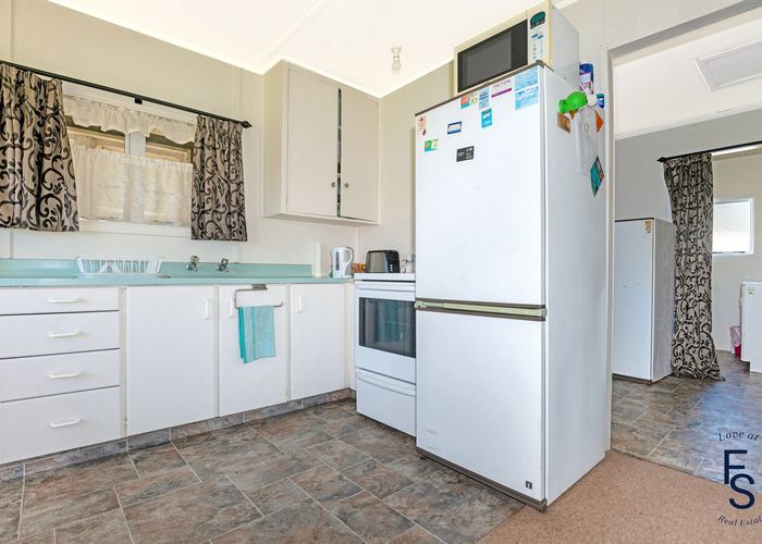  at 32 Paraone Road, Tamarau, Gisborne