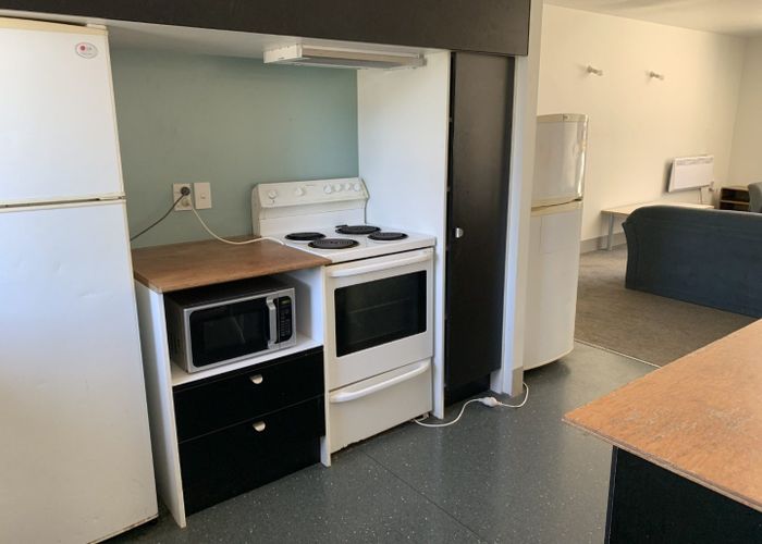  at 4/3 King Street, Mount Cook, Wellington
