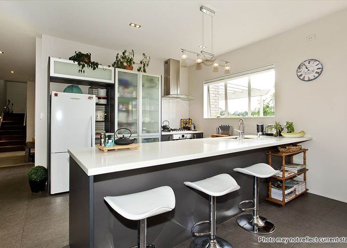  at 2 Hatfield Place, Albany, North Shore City, Auckland