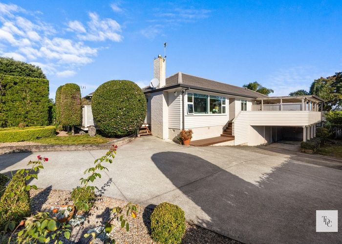  at 1 Andrew Road, Howick, Manukau City, Auckland