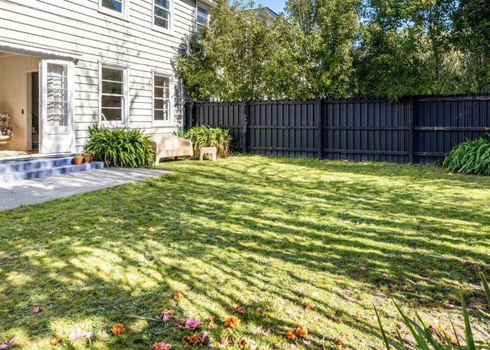  at 2/46 Fendalton Road, Fendalton, Christchurch City, Canterbury
