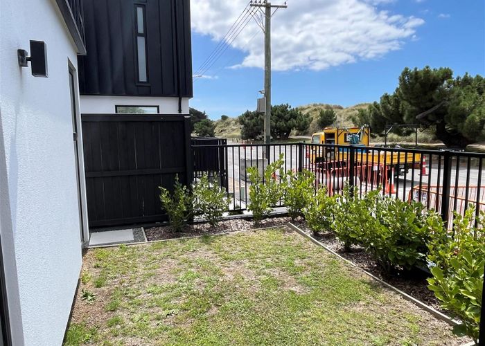  at 164a Marine parade, New Brighton, Christchurch City, Canterbury