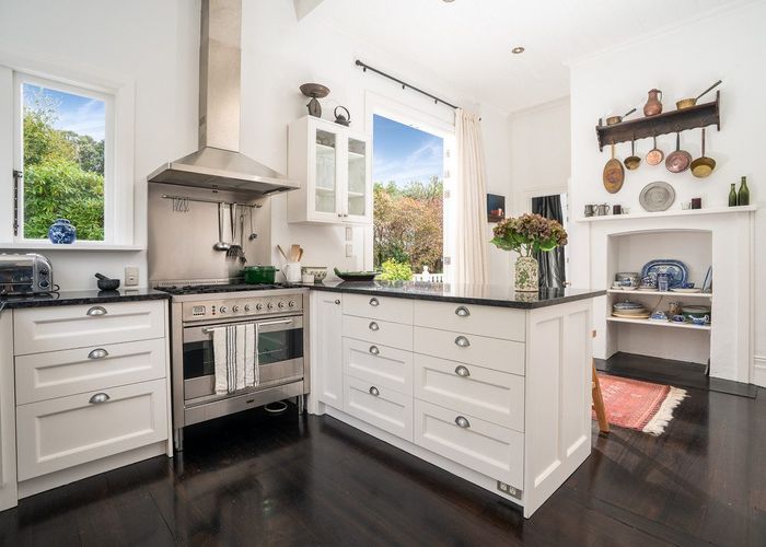  at 165 Karori Road, Karori, Wellington, Wellington