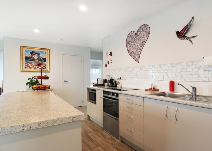  at 711/11 Kamahi Crescent, Papamoa Beach, Tauranga, Bay Of Plenty