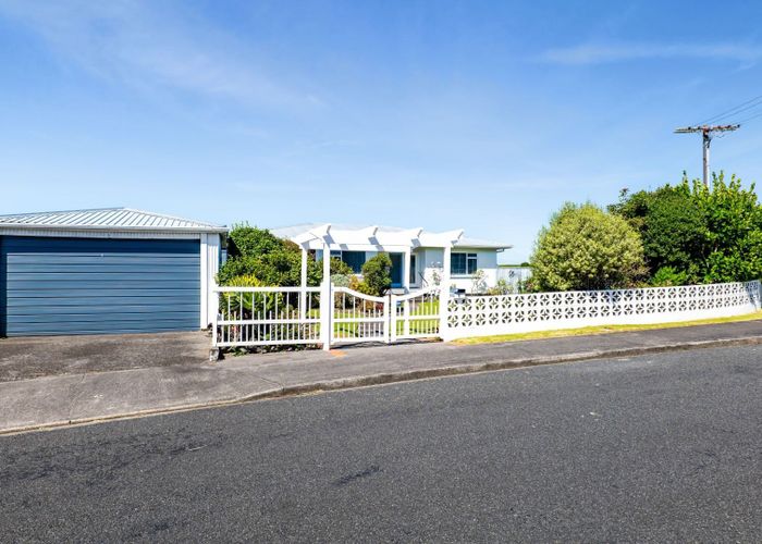  at 1 Catherine Crescent, Moturoa, New Plymouth