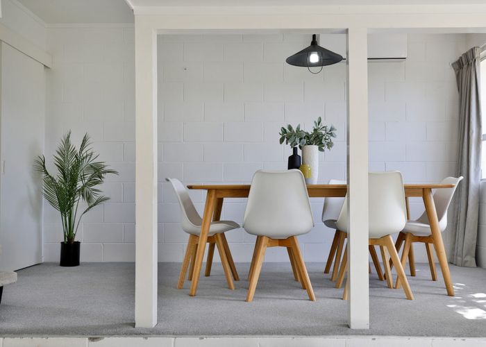  at 1/52 Fruitvale Road, New Lynn, Waitakere City, Auckland