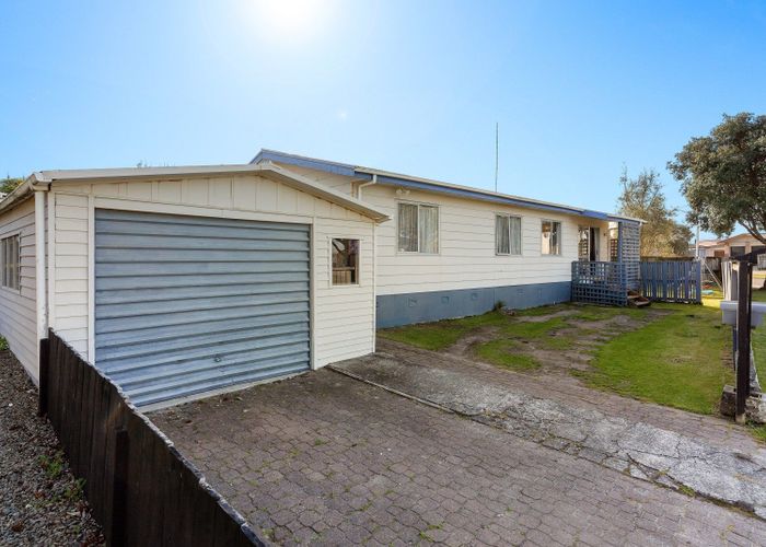  at 304 Dickson Road, Papamoa Beach, Papamoa