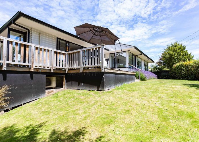  at 402 Ilam Road, Bryndwr, Christchurch City, Canterbury