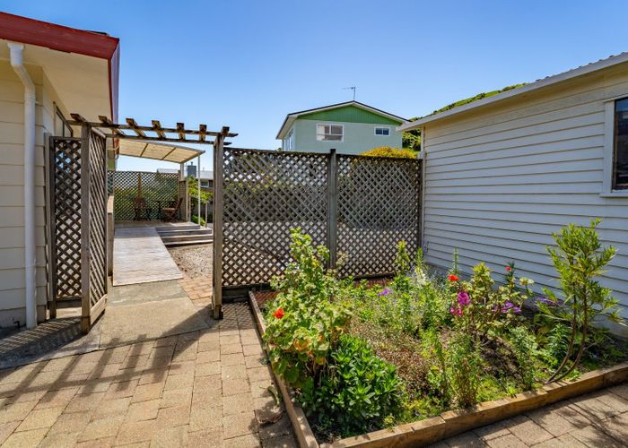  at 42 Rainbow Drive, Atawhai, Nelson