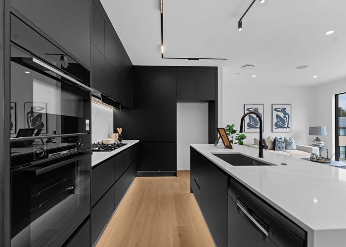  at 2A Matatahi Road, Flat Bush, Manukau City, Auckland