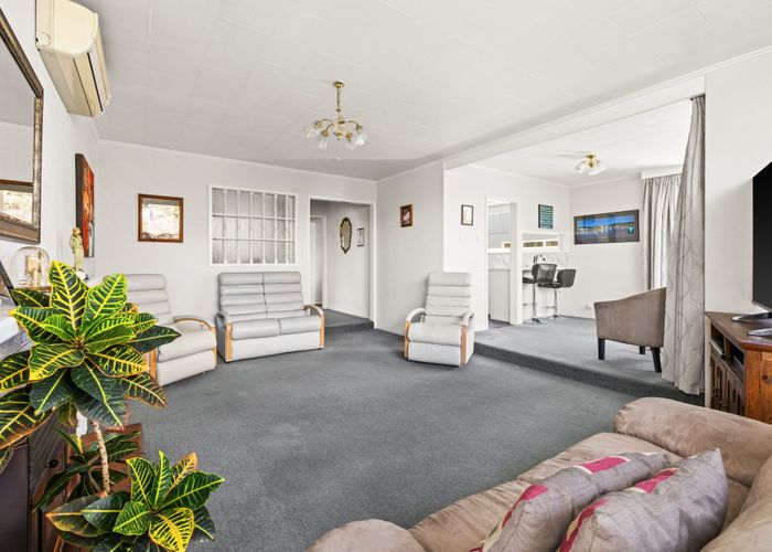  at 163 Gloucester Street, Taradale, Napier