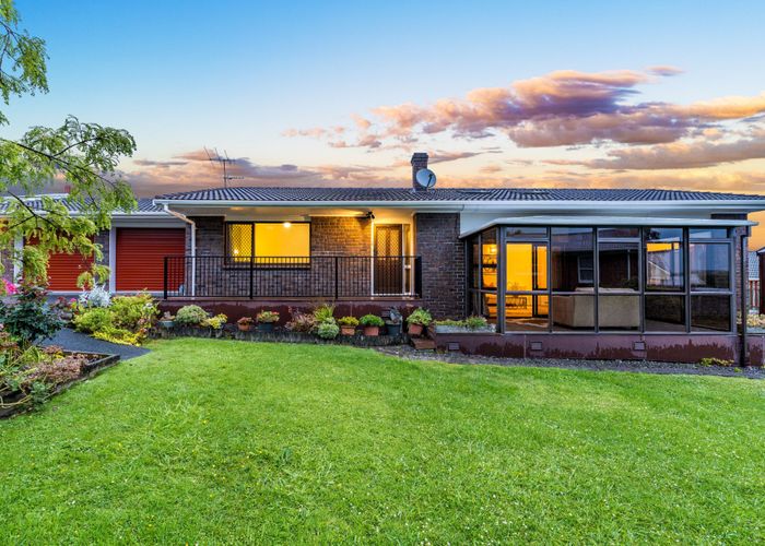  at 59A View Road, Henderson, Auckland