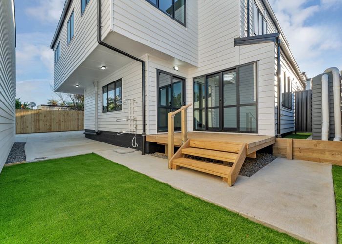  at 15D Mckean Avenue, Manurewa, Manukau City, Auckland