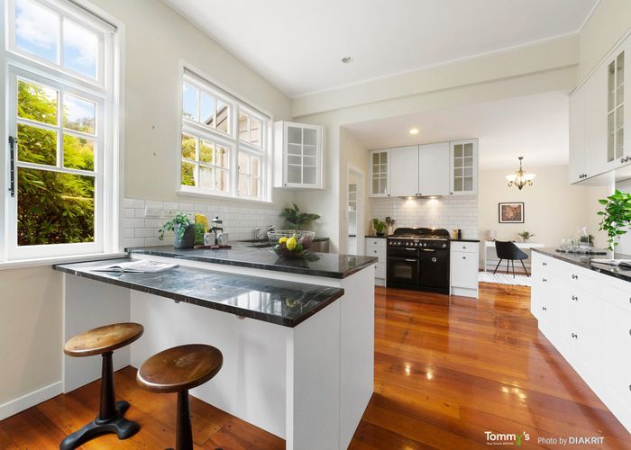  at 9 Wadestown Road, Wadestown, Wellington