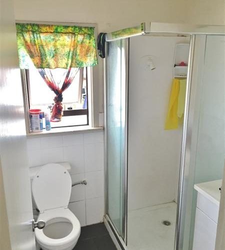  at 8 Leslie Place, Otara, Auckland