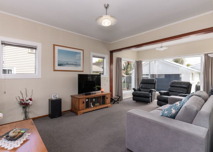  at 106 Aorangi Road, Bryndwr, Christchurch