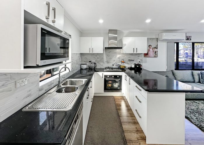  at 17A Kerrydale Road, Manurewa, Manukau City, Auckland
