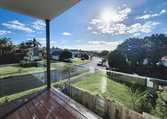  at 2 Embling Place, Eastern Beach, Manukau City, Auckland