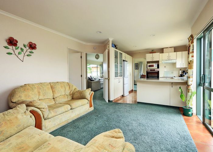  at 9 Flemington Place, Taradale, Napier