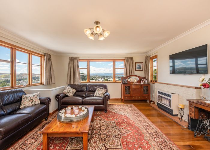  at 22 Ruskin Road, Newlands, Wellington