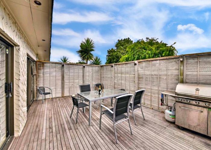  at 72 Motatau Road, Papatoetoe, Auckland