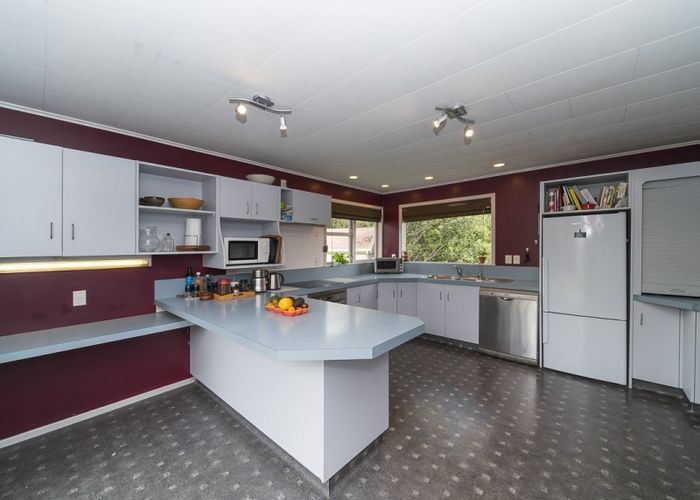  at 9 Petersens Road, Palmerston North