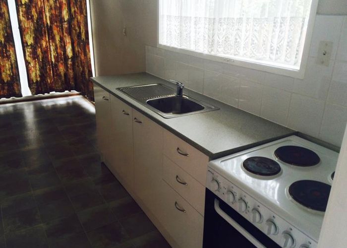  at 11 Zelda Avenue, Clover Park, Auckland